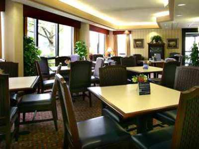Hampton Hotel 3*