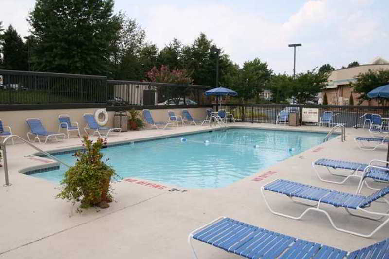 Hampton Hotel 3*