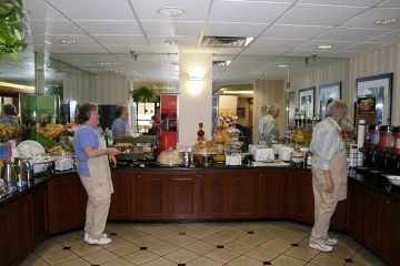 Hampton Hotel