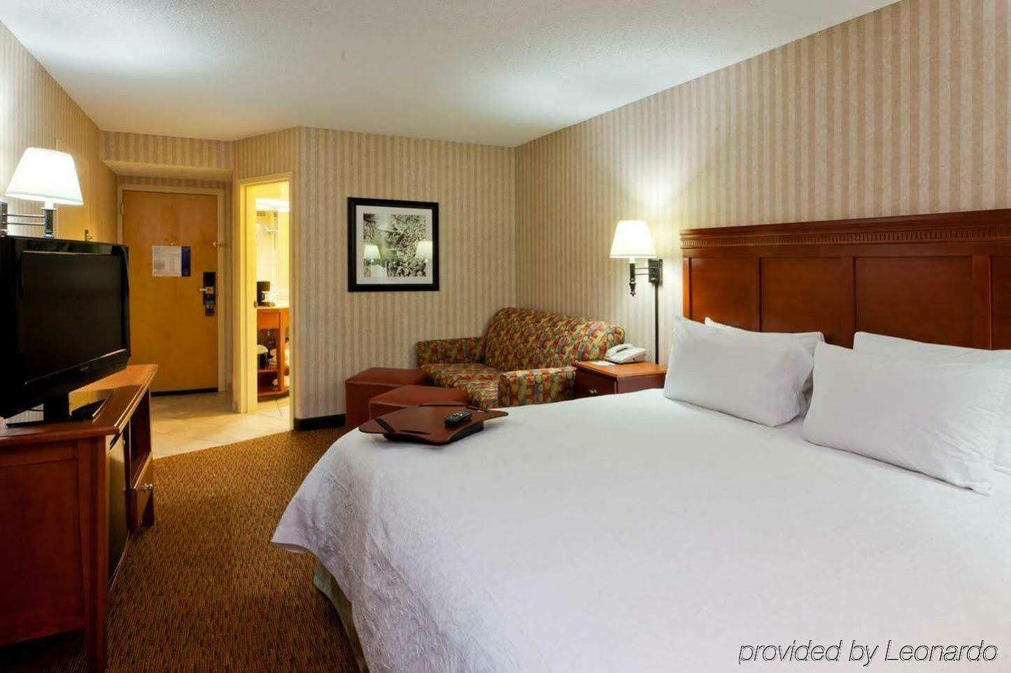 Hampton Hotel 3*