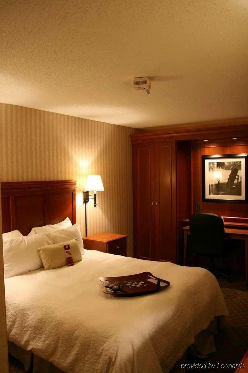 Hampton Hotel 3*